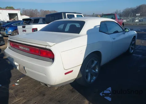 2013 Dodge Challenger R/T z USA, uszkodzony, nr VIN 2C3CDYBT5DH674884